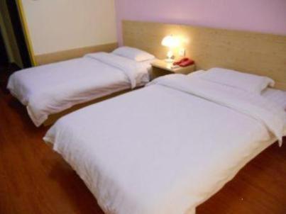 Chambre Lits Jumeaux Basique